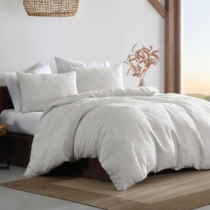 Ardor Avena White Textured Floral Jacquard Quilt Cover Set Queen V442-INT-QUILTCS-AVENAJACQUARD-WHITE-QS