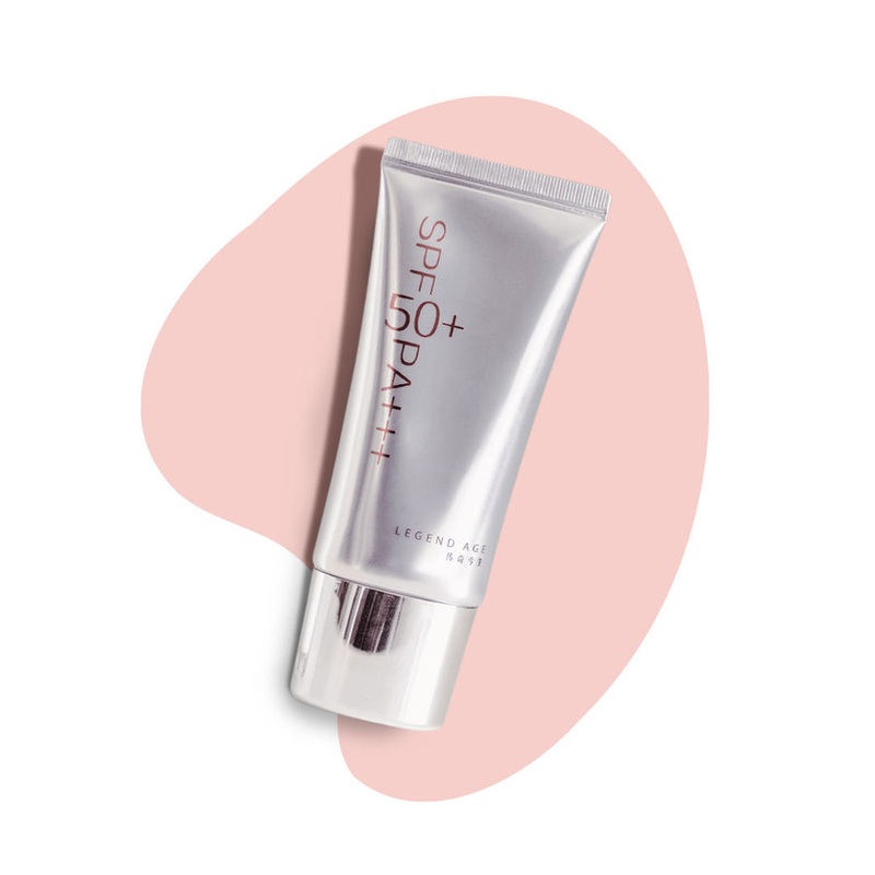 Brightening Sunscreen | SPF 50+ | PA+++ | No White Cast | Nourishing V1052-LA-SUNSCREEN